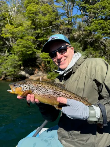 Tommi with a Río Paloma brown trout