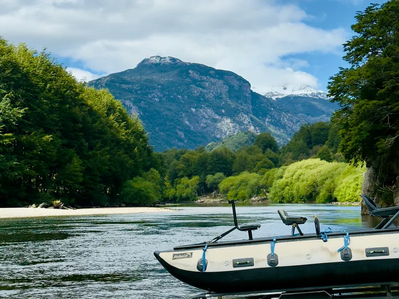 Drift boat ready on the river